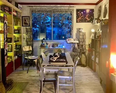 Séjour chez l'habitant Grande Maison, Ideal Pour Les 24h Du Mans *