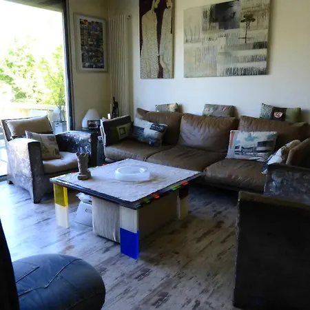 Grande Maison, Ideal Pour Les 24h Du Mans *